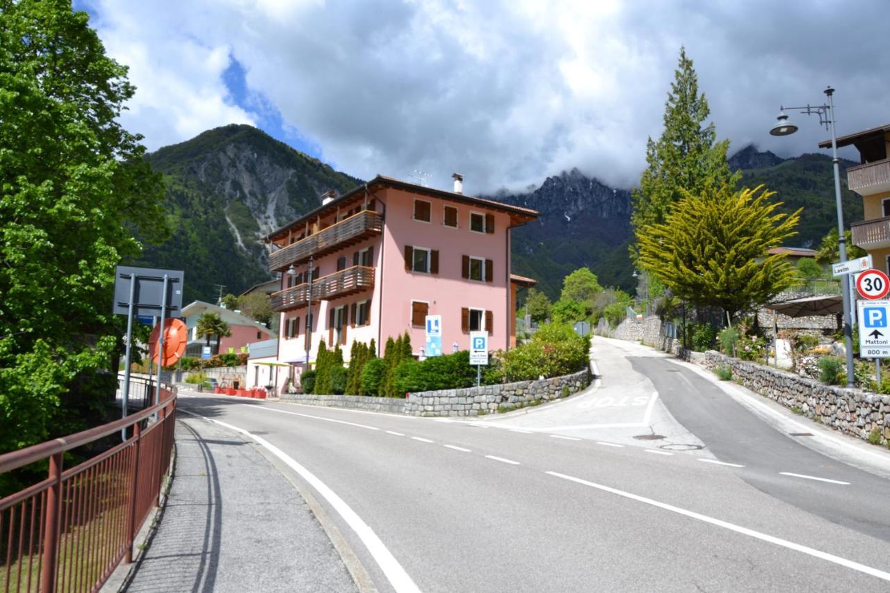 Tenno Appartamenti Garda Lake 外观 照片